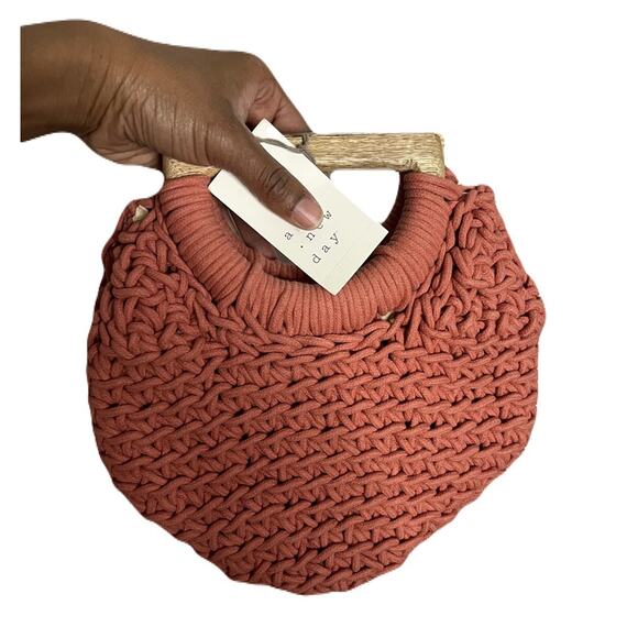A New Day Crochet Purse With Wood Handles New With Tags - Picture 3 of 5